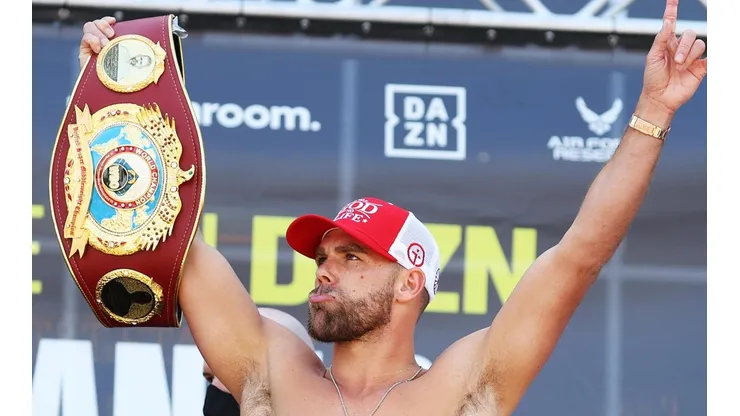Saunders dijo que la mitad de México quiere que él gane.