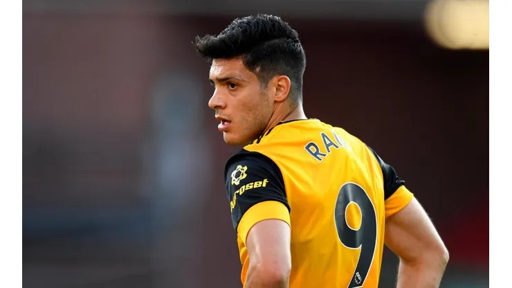 Falta poco para el retorno de Raúl Jiménez a las canchas.