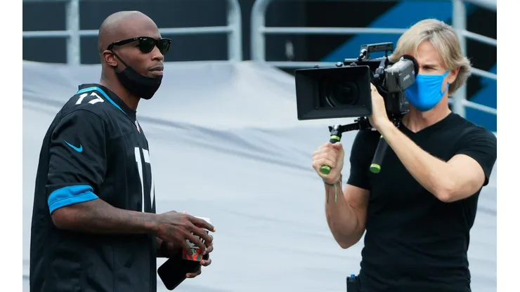 La tendencia sin fin: ex-NFL peleará en la cartelera de Floyd Mayweather vs Logan Paul