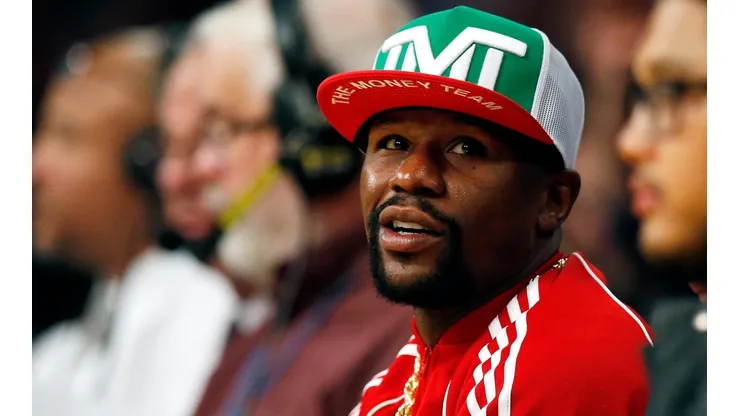 Floyd Mayweather y Logan Paul se enfrentan en junio.