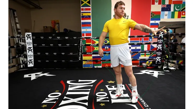 Bivol quiere enfrentar a Canelo Álvarez.