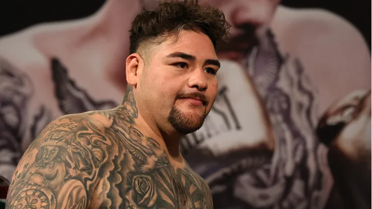 Andy Ruiz fue denunciado por su expareja por violencia doméstica y abuso sexual.