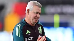 El entrenador comienza a armar su nómina para los encuentros venideros.