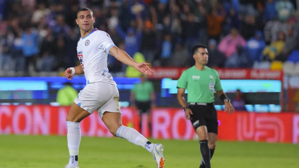 Giorgos Giakoumakis fue clave para la remontada celeste [Foto: Getty]