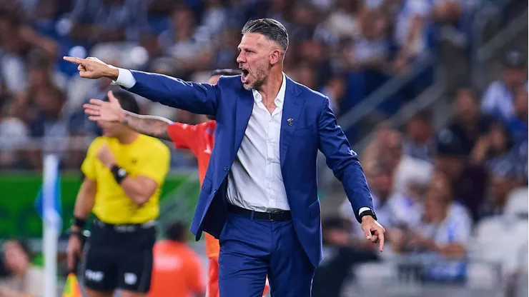 Martin Demichelis fue blanco de las críticas por la alineación de Rayados