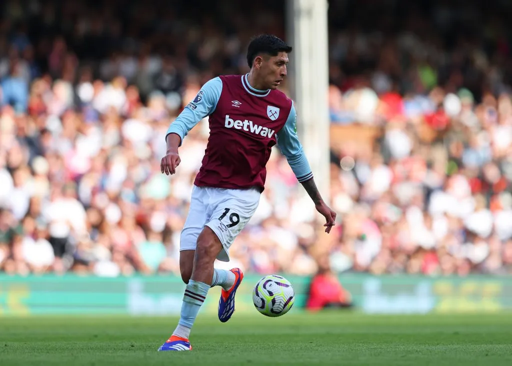 Edson Álvarez ya es una fija en el onceno de West Ham. [Foto IMAGO]