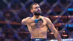 Benoit Saint Denis no pudo regalarle una victoria a su gente en UFC Fight Night en París.