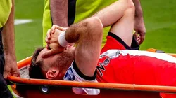 La desolación de Santi Giménez tras su lesión.