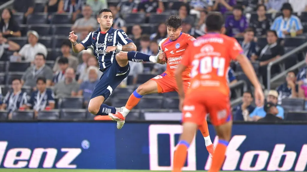 La brutal patada de Sebastián Vegas que terminó en expulsión [Foto: Getty]