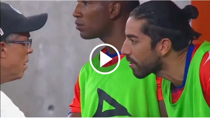 Video: el berrinche de Rodolfo Pizarro tras no ingresar a jugar en Rayados vs. Mazatlán