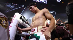 Jaime Munguía perdió de manera insólita y brutal ante Bruno Surace en Tijuana, México.