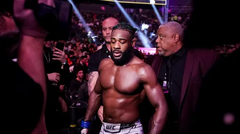 Aljamain Sterling no será parte de UFC 307 por lesión.