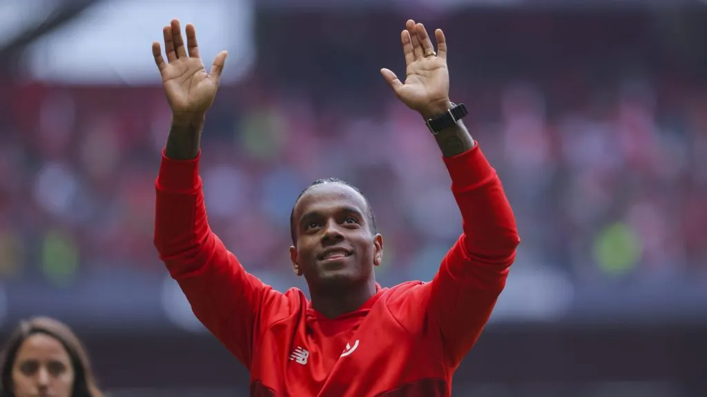 La afición aguarda ansiosa la presentación de Helinho [Foto: Getty Images]