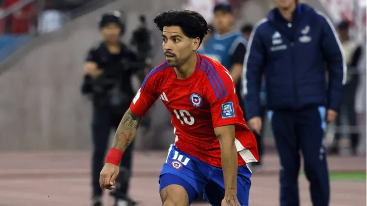 Víctor Dávila fue presentado como nuevo refuerzo de América