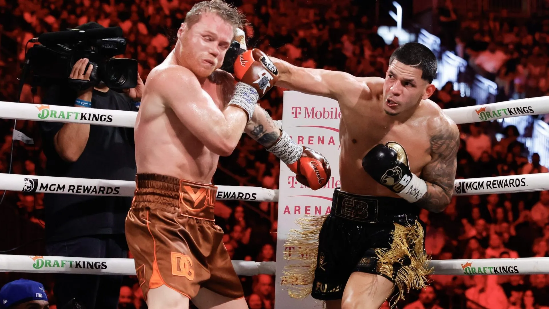 Edgar Berlanga y Canelo Álvarez pelearon en Las Vegas (Getty Images)
