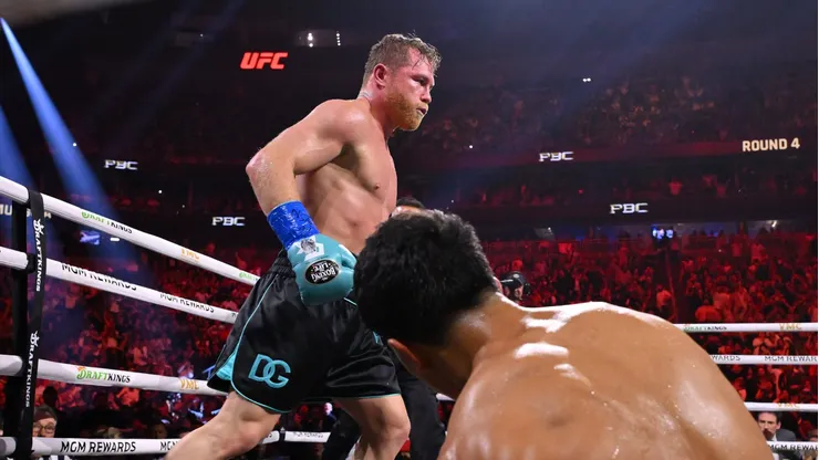 Canelo Álvarez se expresó sobre una revancha muy solicitada en el mundo del boxeo.