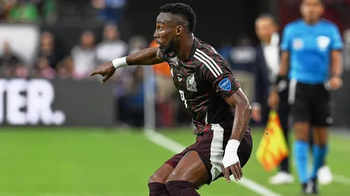 Julián Quiñones causa baja de Selección Mexicana