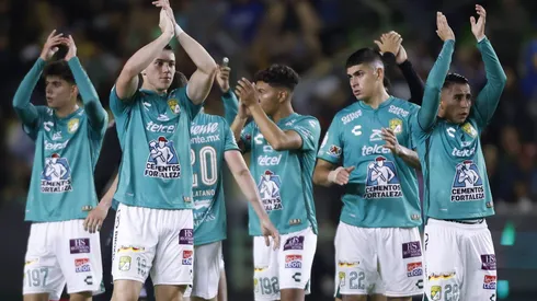 León también tenía a Gustavo Poyet en carpeta