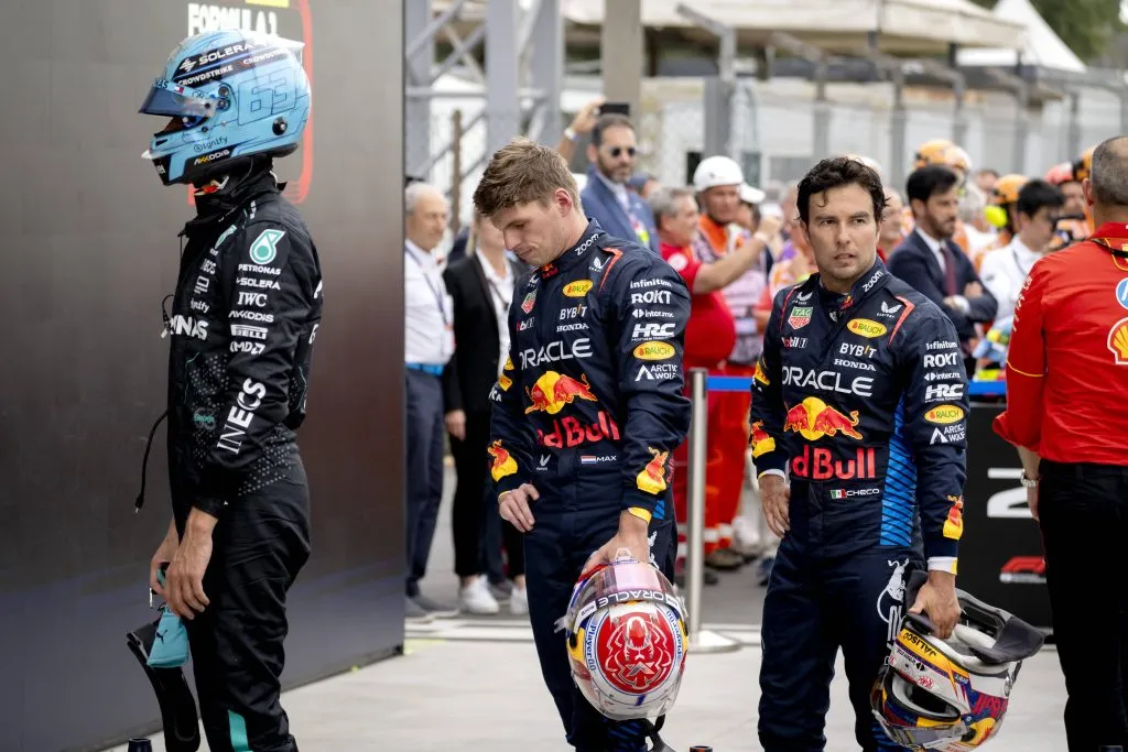 La decepción de Max Verstappen y Sergio Pérez tras correr en Monza. [Foto IMAGO]