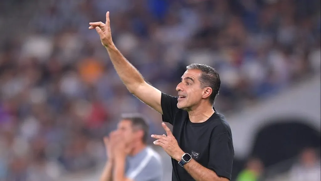 Renato Paiva es un firme candidato al banquillo de Benfica [Foto: Getty]