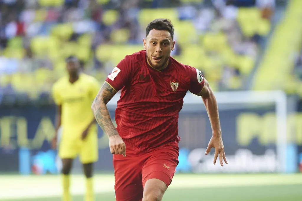 El argentino llegará a Monterrey tras haber jugado cuatro años y medio durante sus dos etapas en Sevilla. (Imago)