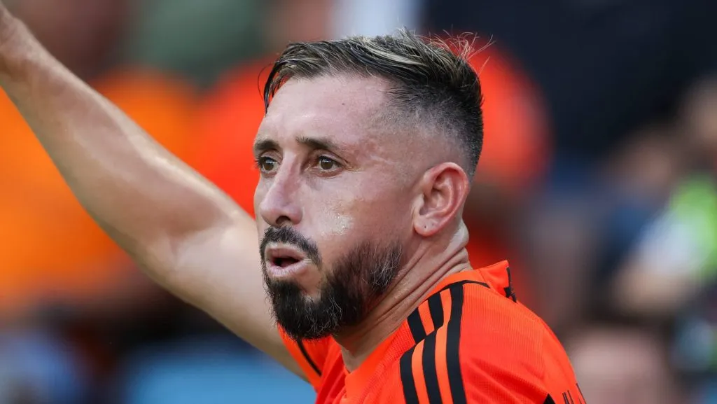 Héctor Herrera defiende los colores de Houston Dynamo de la MLS (IMAGO)