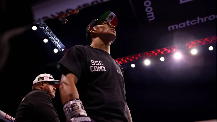 Bronco Lara se mostró emocionado tras volver al boxeo con victoria.