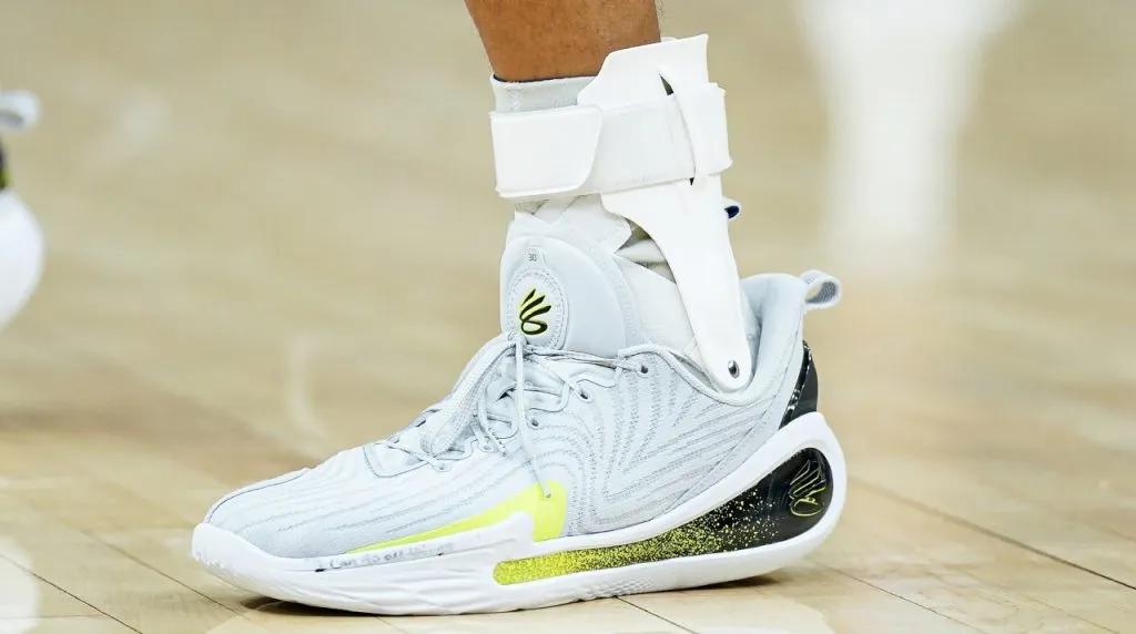 El tobillo que se lesionó Stephen Curry. (Foto: Getty Images)