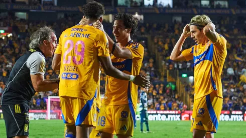 Los Felinos consiguieron su octava victoria en el torneo.