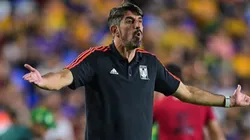 Veljko Paunovic tiene el apoyo de la plantilla para seguir adelante