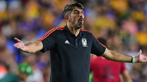 Veljko Paunovic tiene el apoyo de la plantilla para seguir adelante