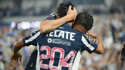 Rayados festeja un gol ante Tigres.