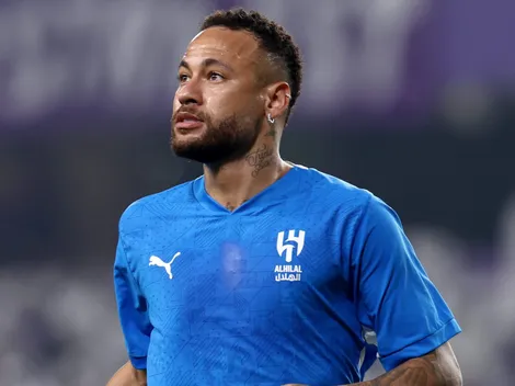 Neymar volvió a jugar y mostró las cicatrices de su rodilla