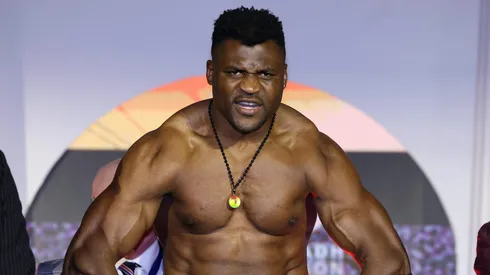 Francis Ngannou vuelve a las artes marciales mixtas y debuta en una nueva empresa.
