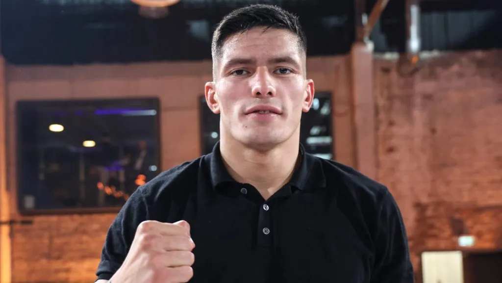 Islam Dulatov está listo para brillar en UFC tras dejar su vida de modelaje. (IMAGO)