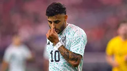 Alexis Vega fue abucheado por los aficionados de Chivas