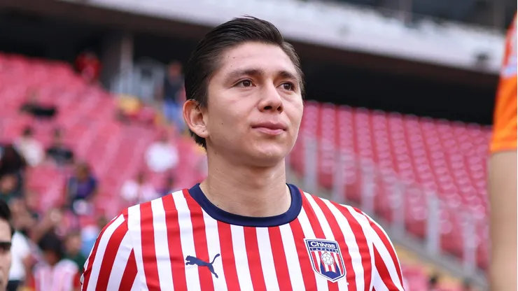 Uziel García, el desconocido en la alineación de Chivas ante América