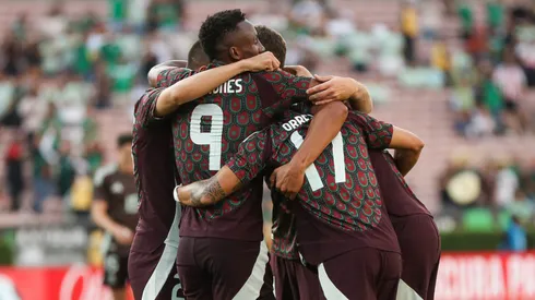 Los jugadores de México, a puro festejo.