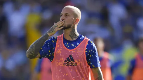 Darío Benedetto defendió a Fernando Gago por su salida de Chivas a Boca Juniors