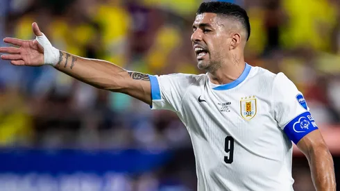 El histórico delantero charrúa no estará presente en el Estadio Nacional de Lima.