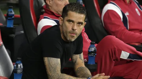 Fernando Gago es punto de las críticas de la prensa mexicana