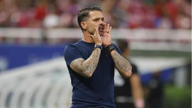 Fernando Gago es muy criticado por la prensa mexicana
