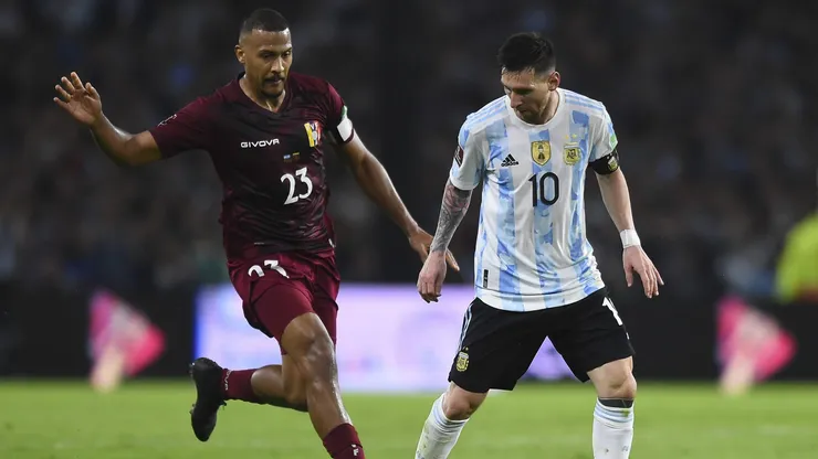 Dónde están jugando Venezuela vs. Argentina por las Eliminatorias al Mundial 2026