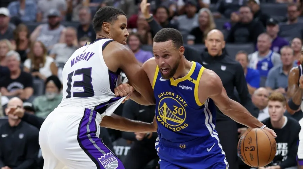 Stephen Curry en Warriors vs. Kings. (Foto: Getty Images)