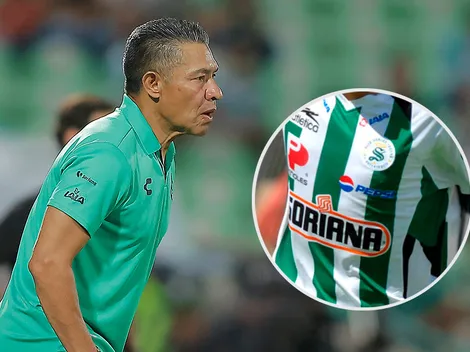 No se fue y ya tendría reemplazo: el DT que se ofreció a suplir a Ambriz en Santos