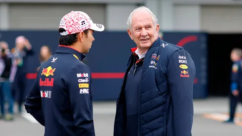 Checo Pérez y Helmut Marko en Red Bull Racing