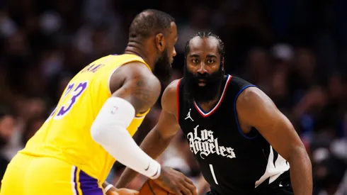 LeBron James y James Harden.