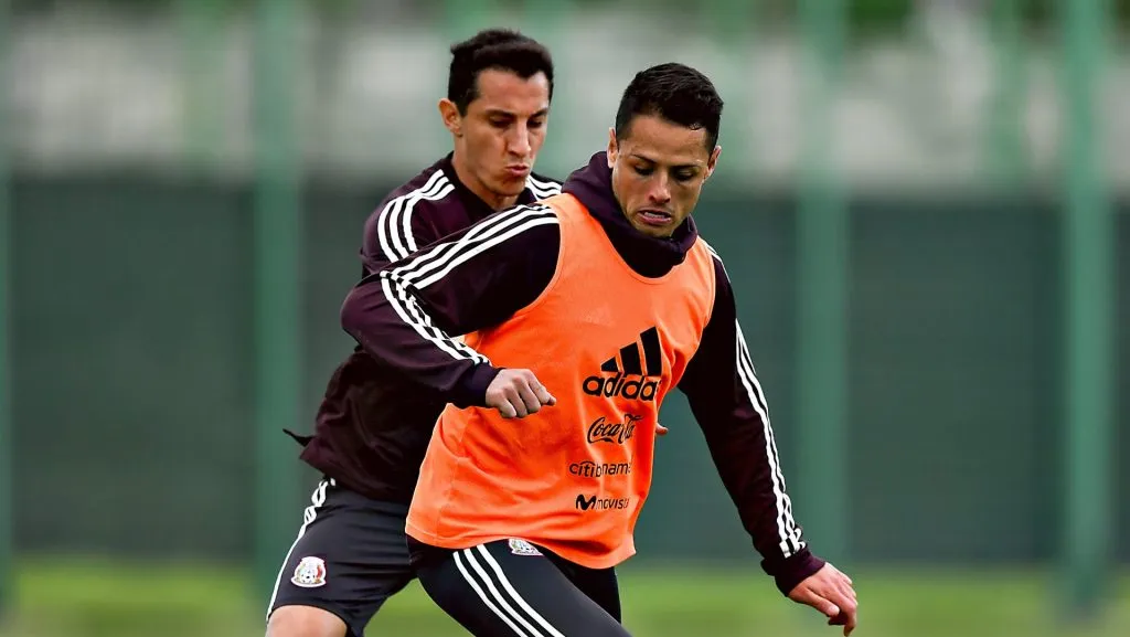 Guardado y Chicharito antes de la Copa del Mundo de 2018 (Imago7)