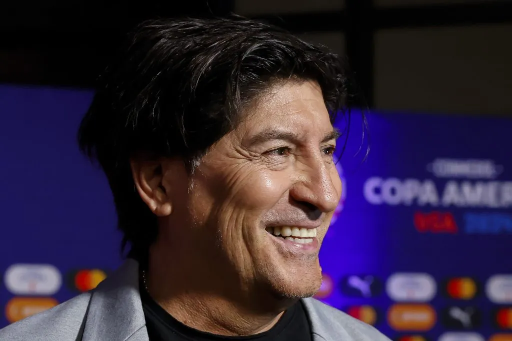 Iván Zamorano no se olvidó de su paso por el Real Madrid y candidateó a tres jugadores del Merengue para ganar el Balón de Oro. (Getty Images)