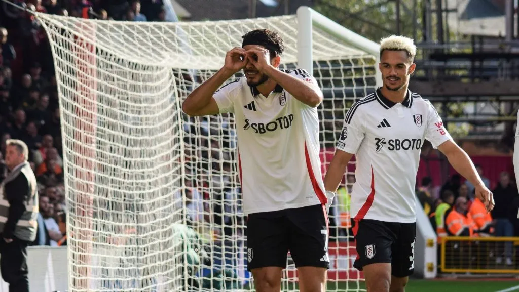 Raúl Jiménez brilló en Fulham durante septiembre (IMAGO)